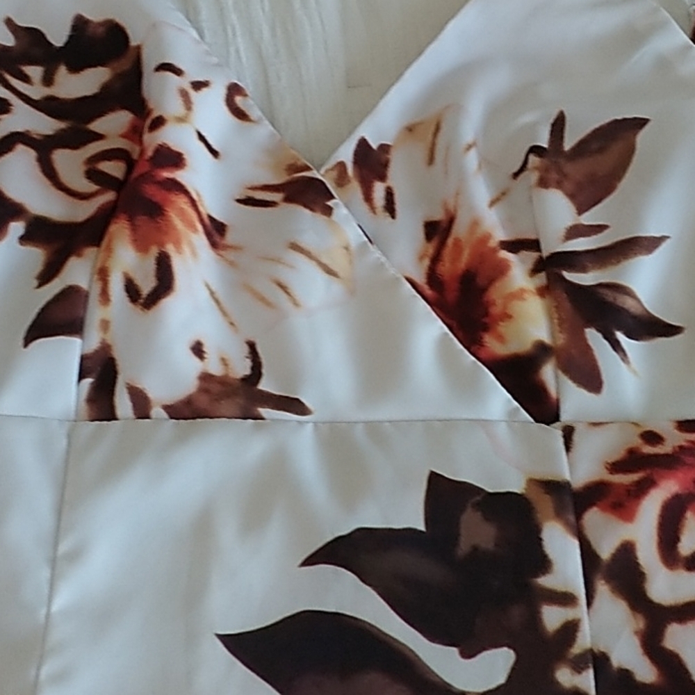 White Floral High Low Fit & Flare Maxi Dress XL - Picture 11 of 11